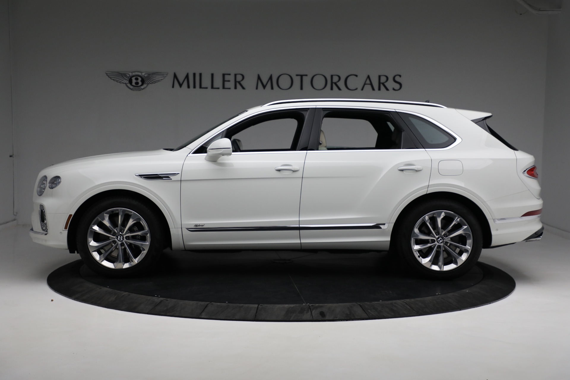 Used 2021 Bentley Bentayga Hybrid Hybrid | St. Petersburg, FL