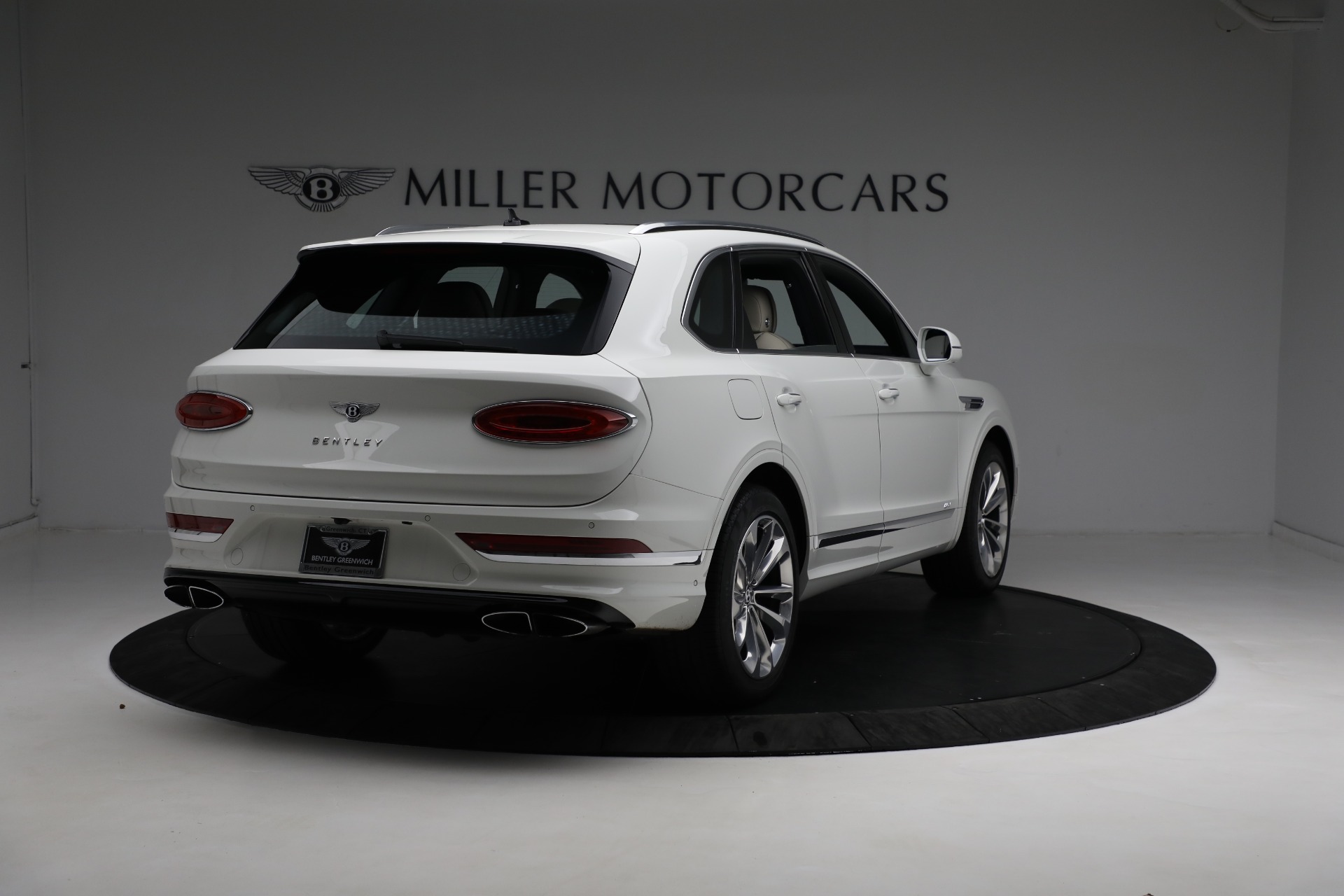 Used 2021 Bentley Bentayga Hybrid Hybrid | St. Petersburg, FL