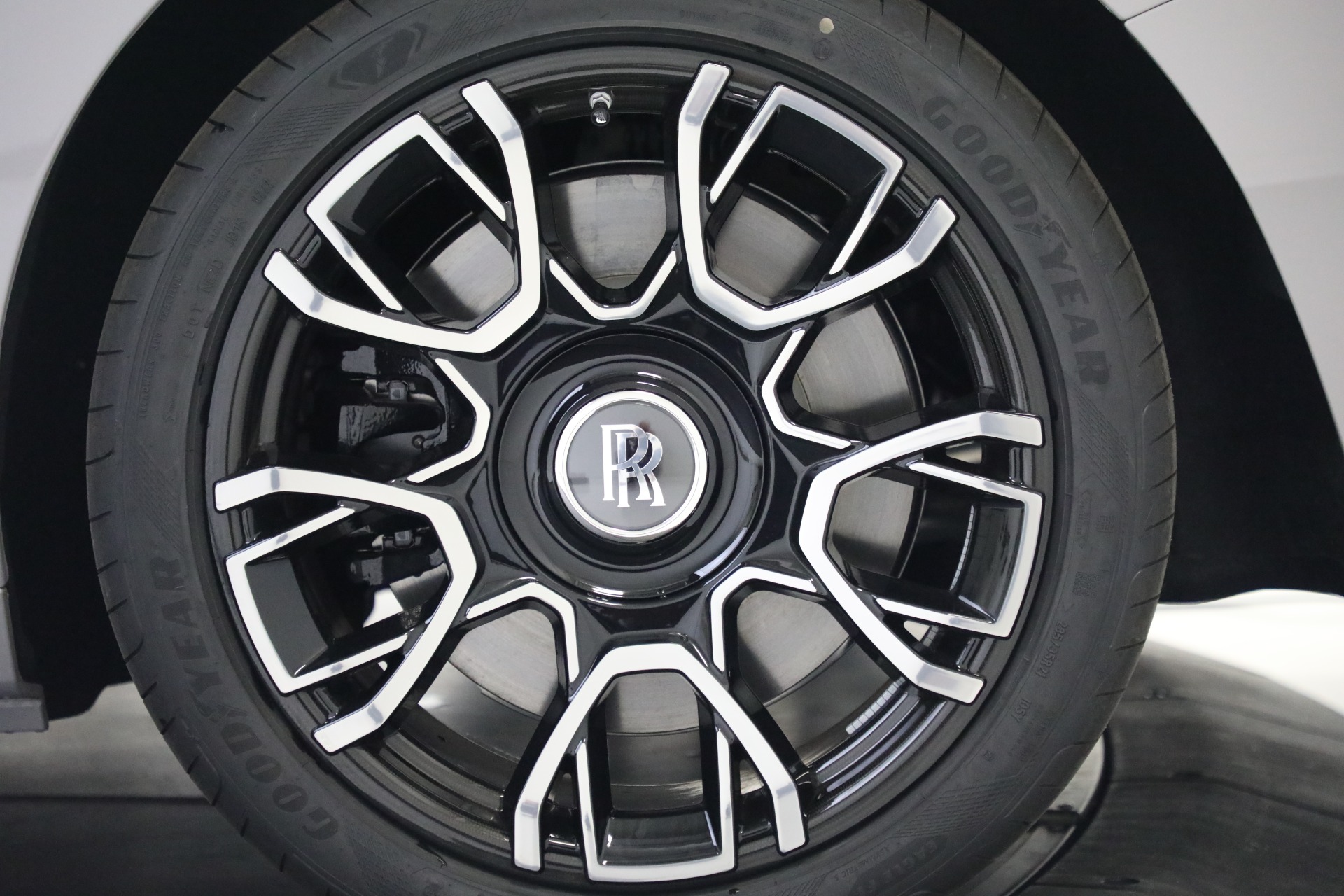 New 2023 Rolls-Royce Ghost Black Badge | St. Petersburg, FL