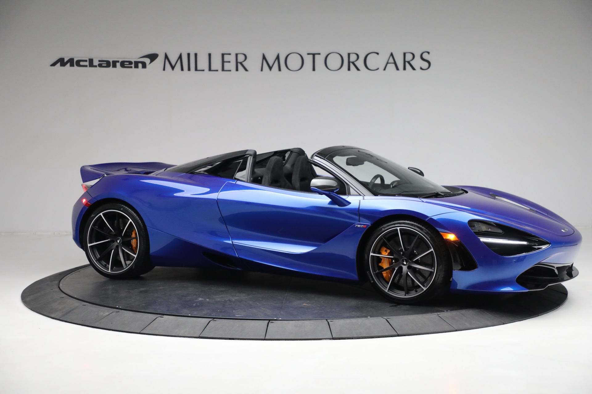New 2023 McLaren 720S Spider Performance | St. Petersburg, FL