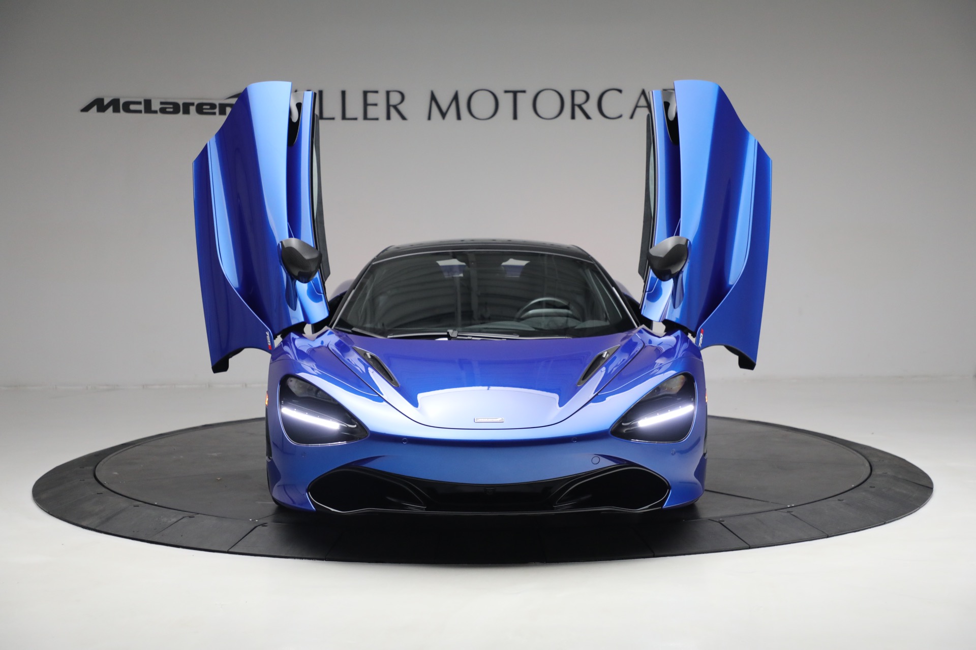 New 2023 McLaren 720S Spider Performance | St. Petersburg, FL