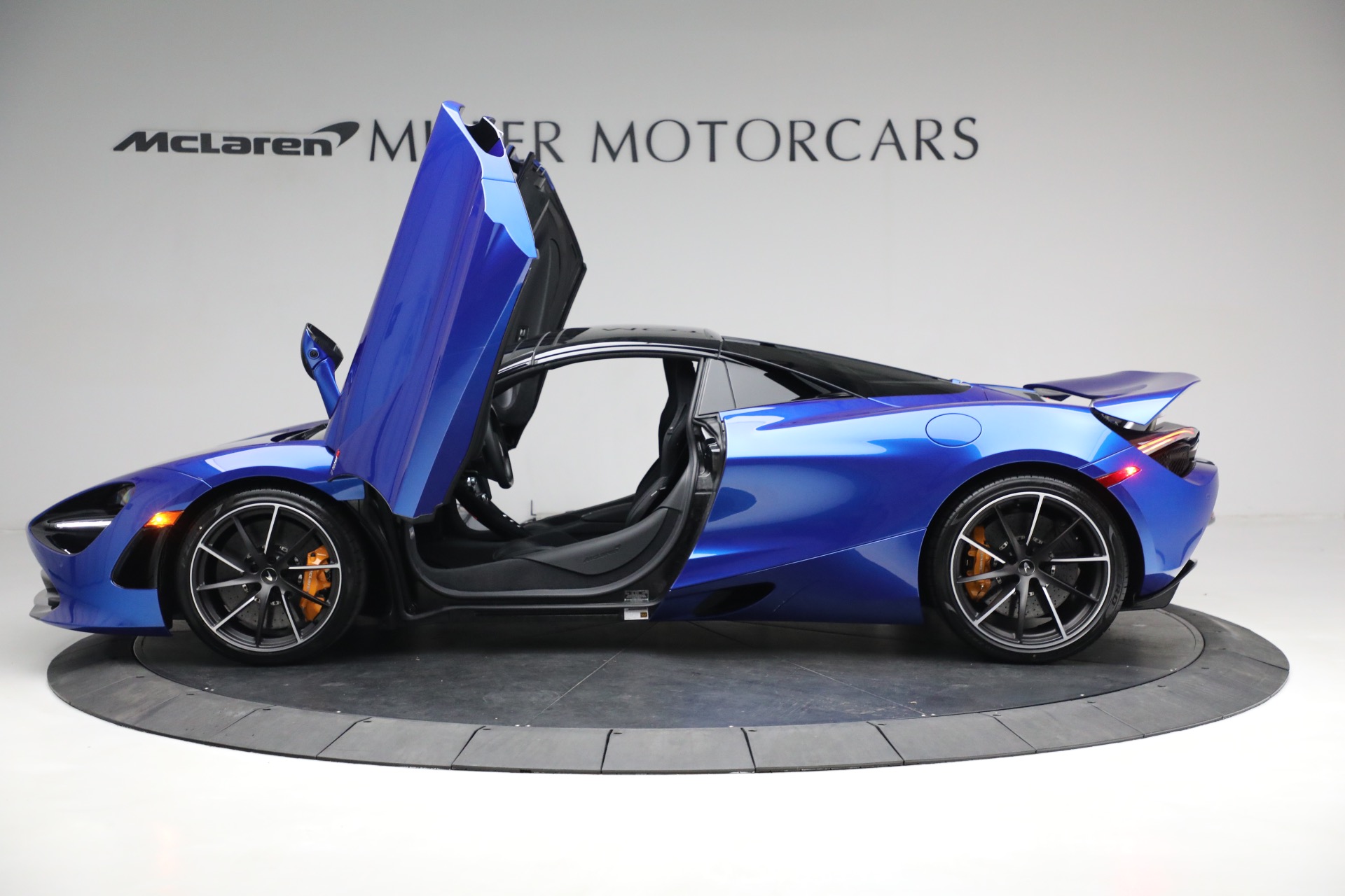 New 2023 McLaren 720S Spider Performance | St. Petersburg, FL