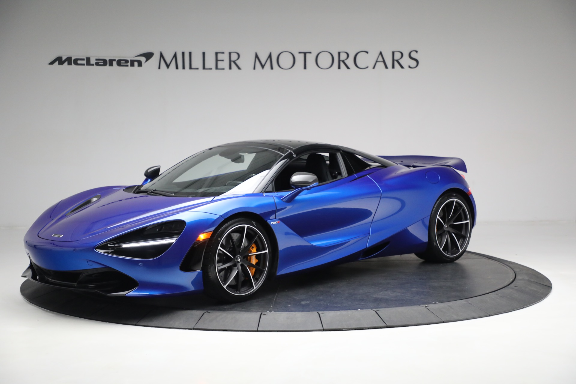 New 2023 McLaren 720S Spider Performance | St. Petersburg, FL