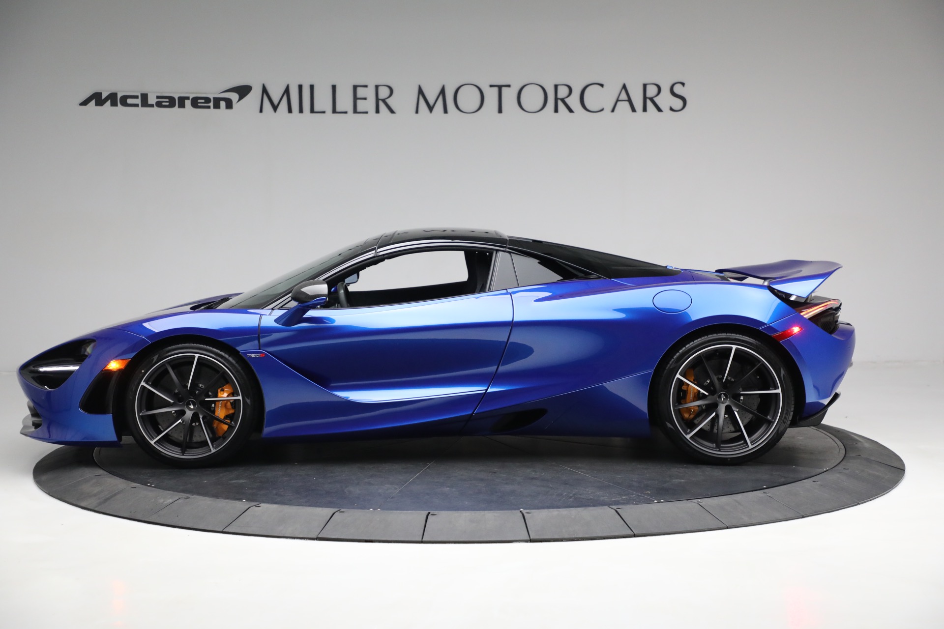 New 2023 McLaren 720S Spider Performance | St. Petersburg, FL