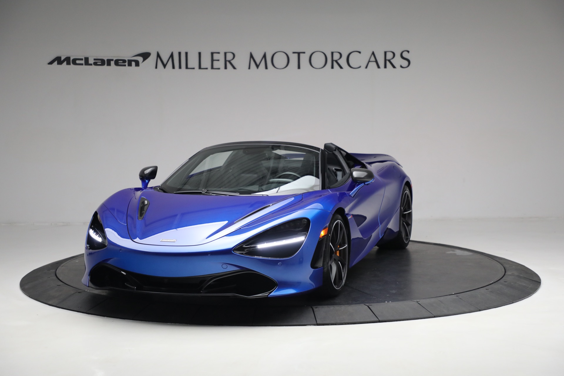 New 2023 McLaren 720S Spider Performance | St. Petersburg, FL