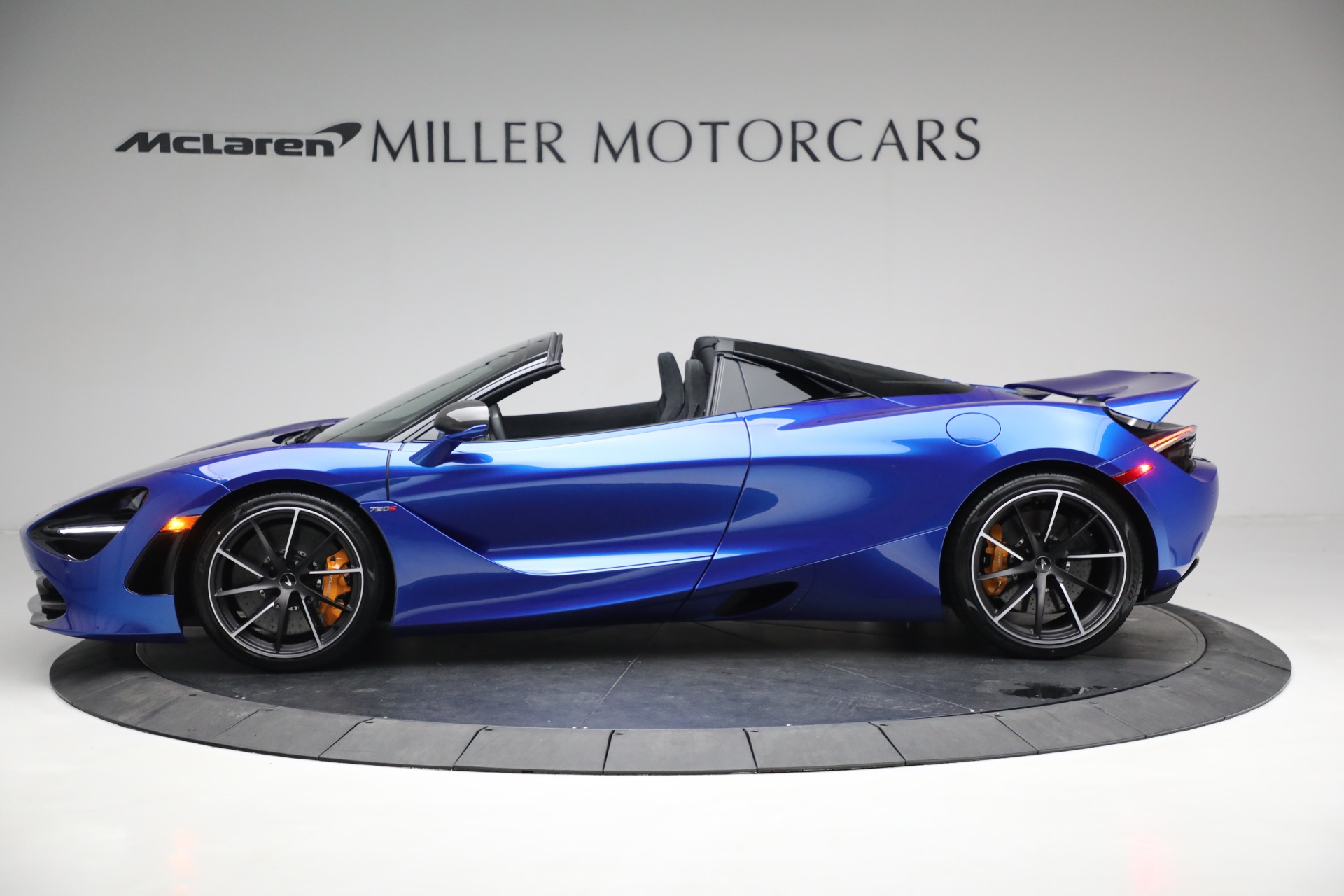 New 2023 McLaren 720S Spider Performance | St. Petersburg, FL