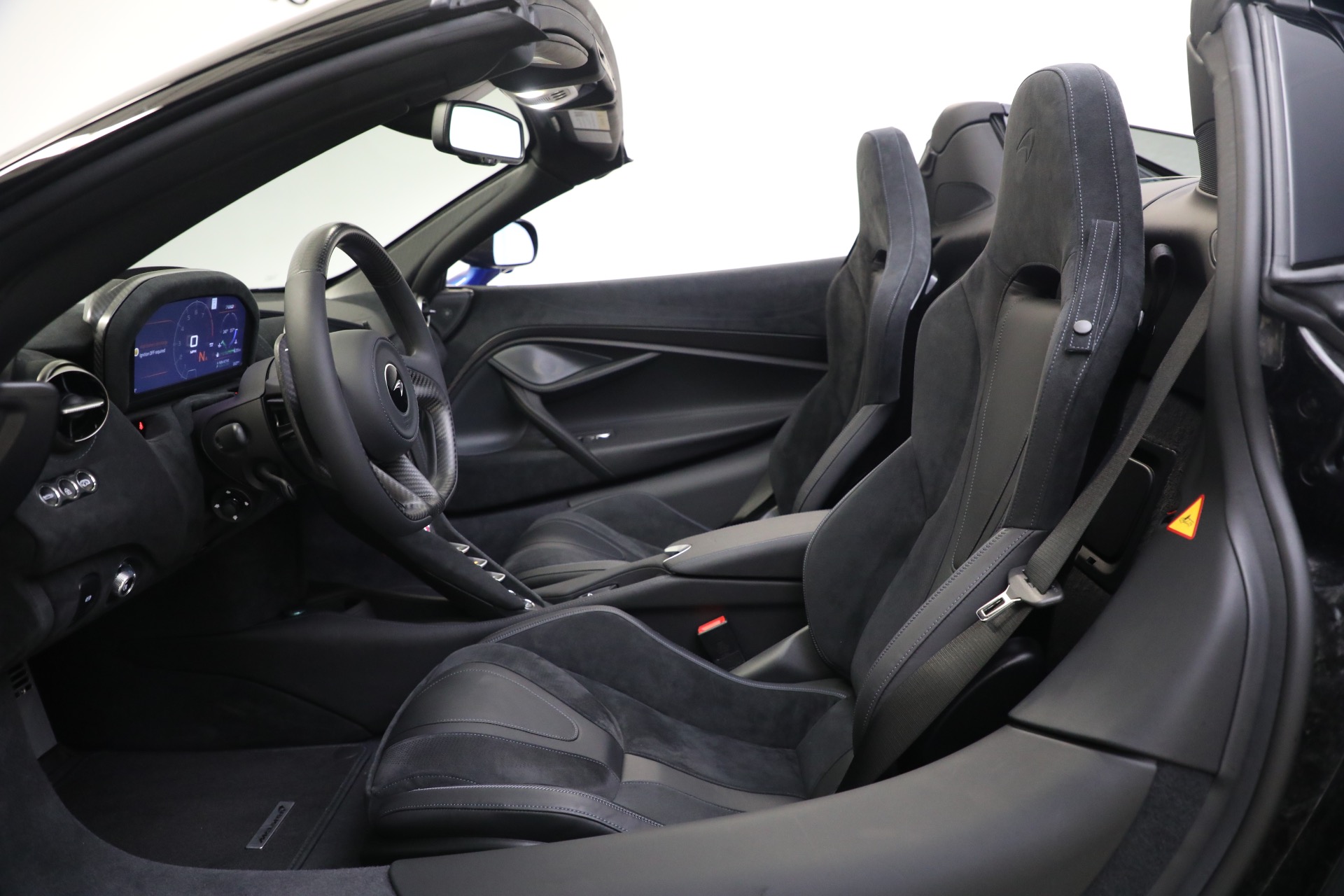 New 2023 McLaren 720S Spider Performance | St. Petersburg, FL