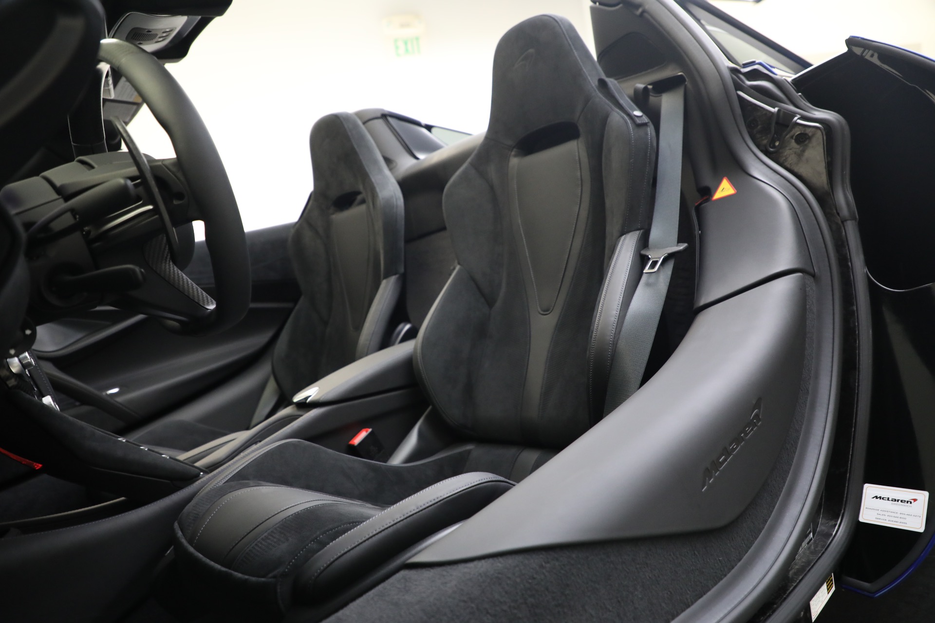 New 2023 McLaren 720S Spider Performance | St. Petersburg, FL