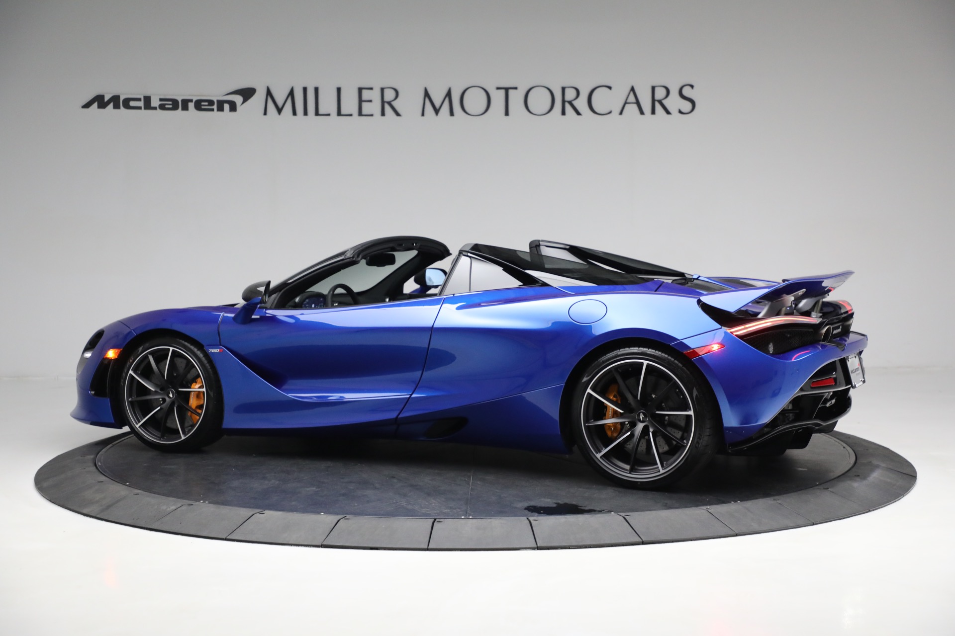 New 2023 McLaren 720S Spider Performance | St. Petersburg, FL