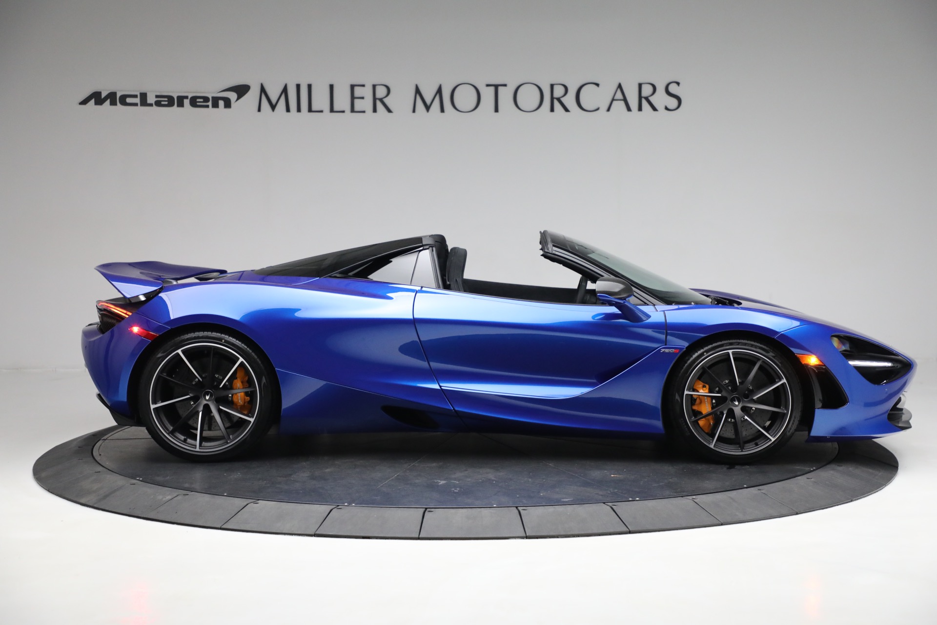New 2023 McLaren 720S Spider Performance | St. Petersburg, FL
