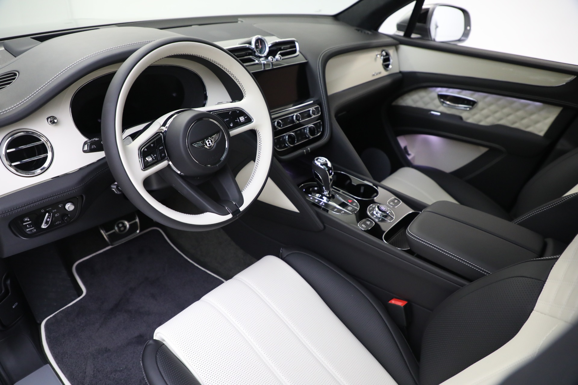 New 2023 Bentley Bentayga V8 Azure | St. Petersburg, FL
