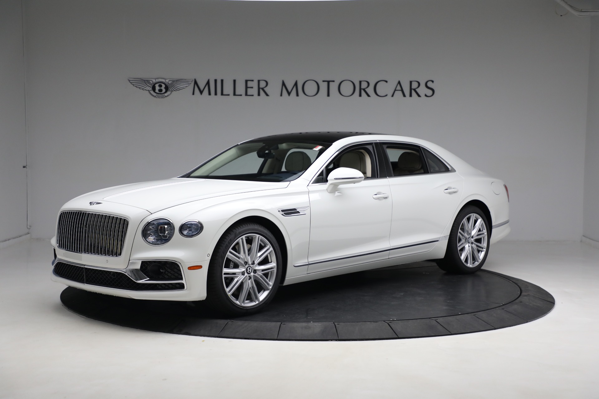 New 2023 Bentley Flying Spur Hybrid | St. Petersburg, FL