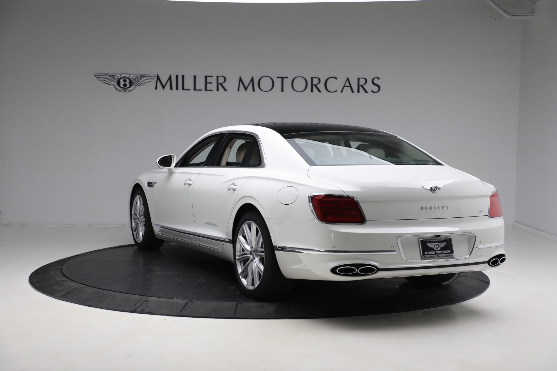 New 2023 Bentley Flying Spur Hybrid | St. Petersburg, FL