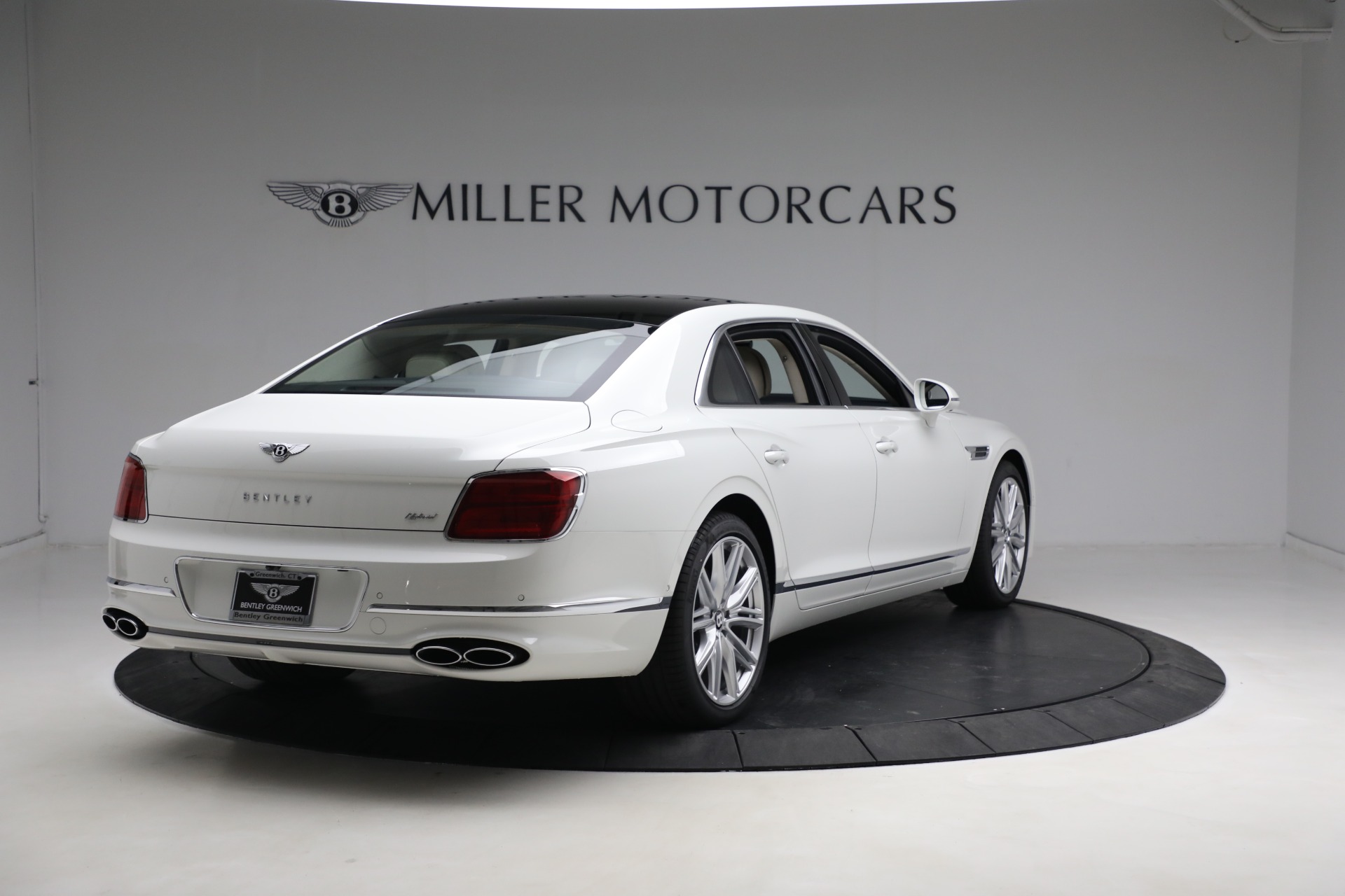 New 2023 Bentley Flying Spur Hybrid | St. Petersburg, FL