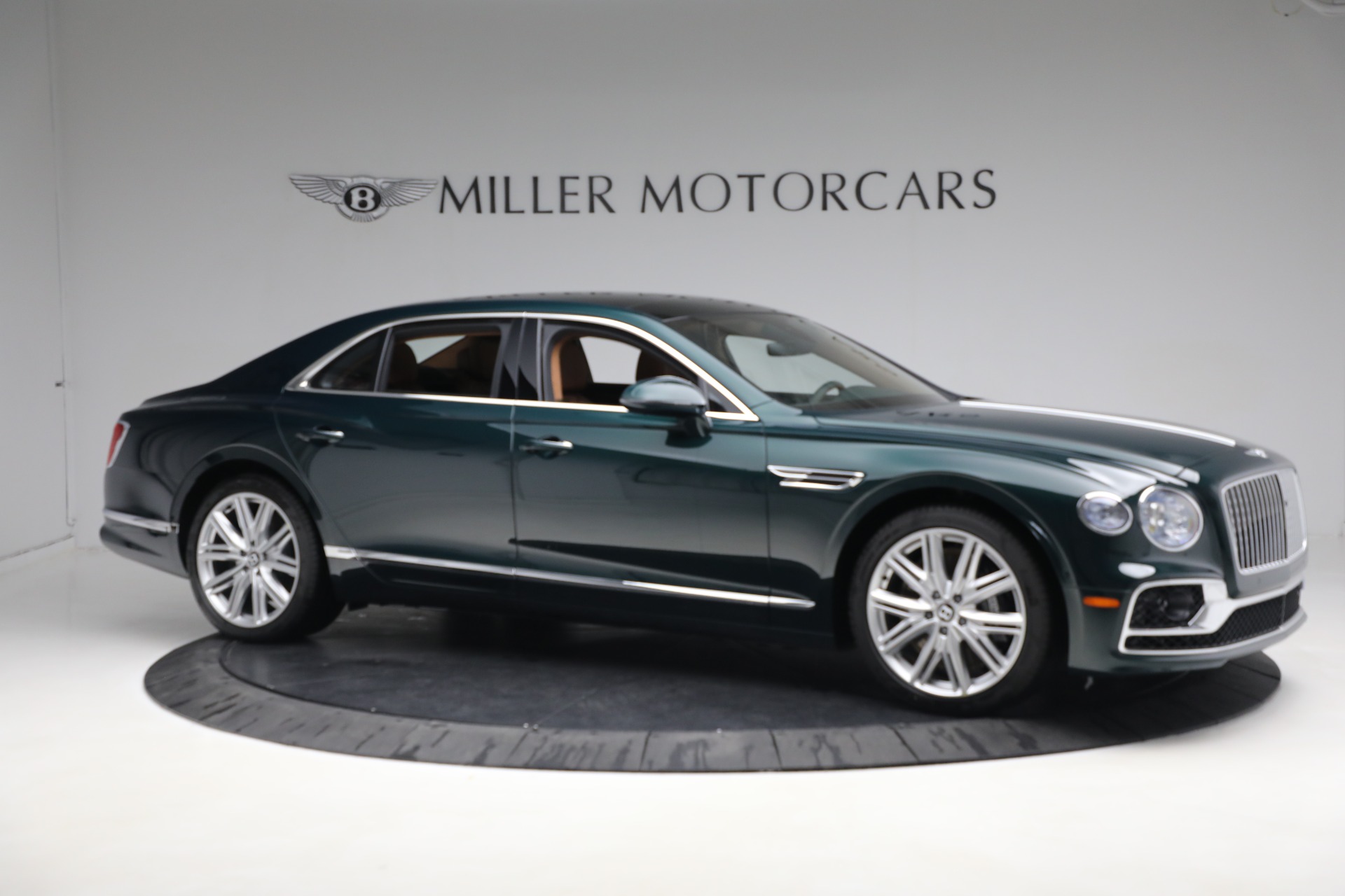 New 2023 Bentley Flying Spur V8 | St. Petersburg, FL