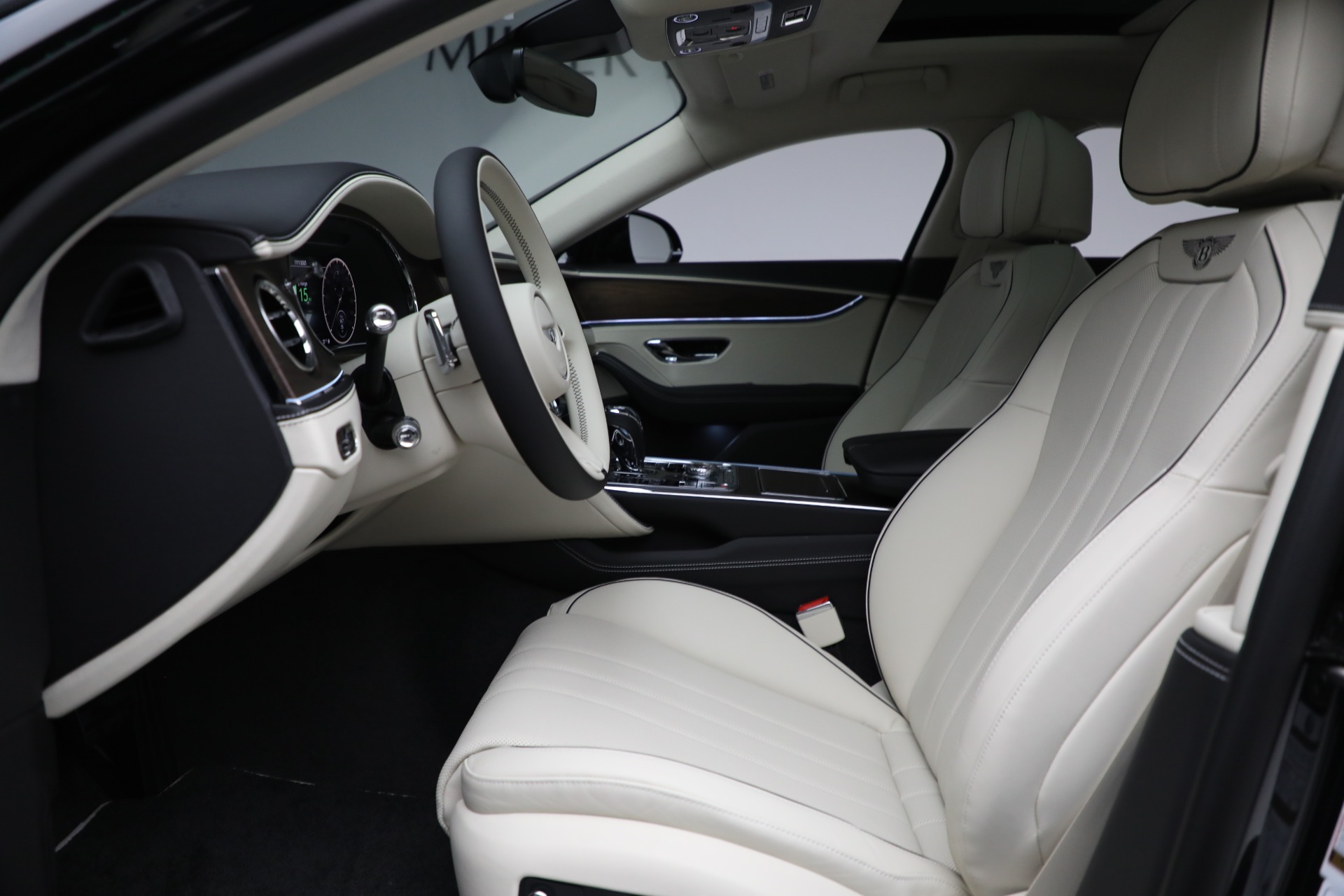 New 2023 Bentley Flying Spur Hybrid | St. Petersburg, FL