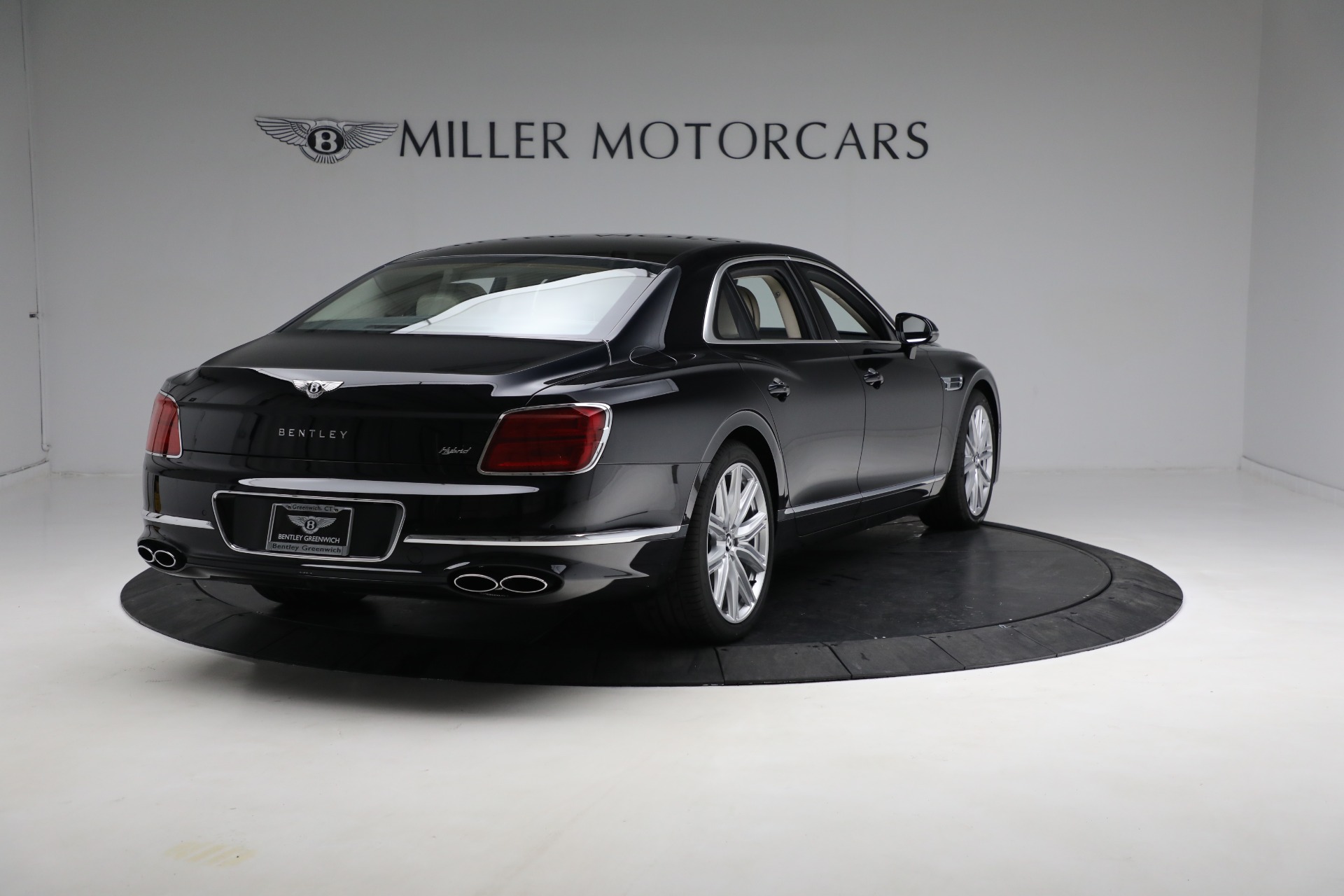 New 2023 Bentley Flying Spur Hybrid | St. Petersburg, FL