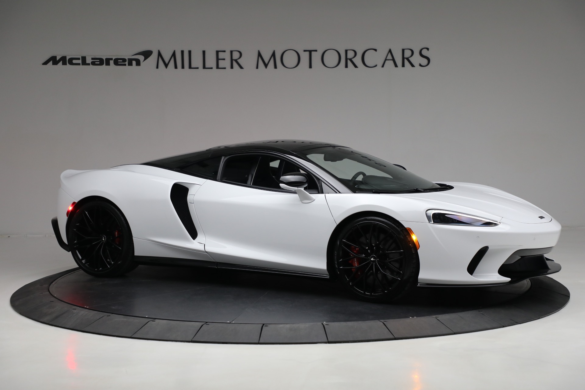 New 2023 McLaren GT Luxe | St. Petersburg, FL