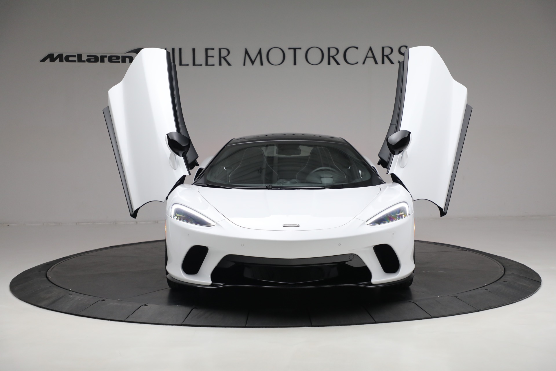 New 2023 McLaren GT Luxe | St. Petersburg, FL