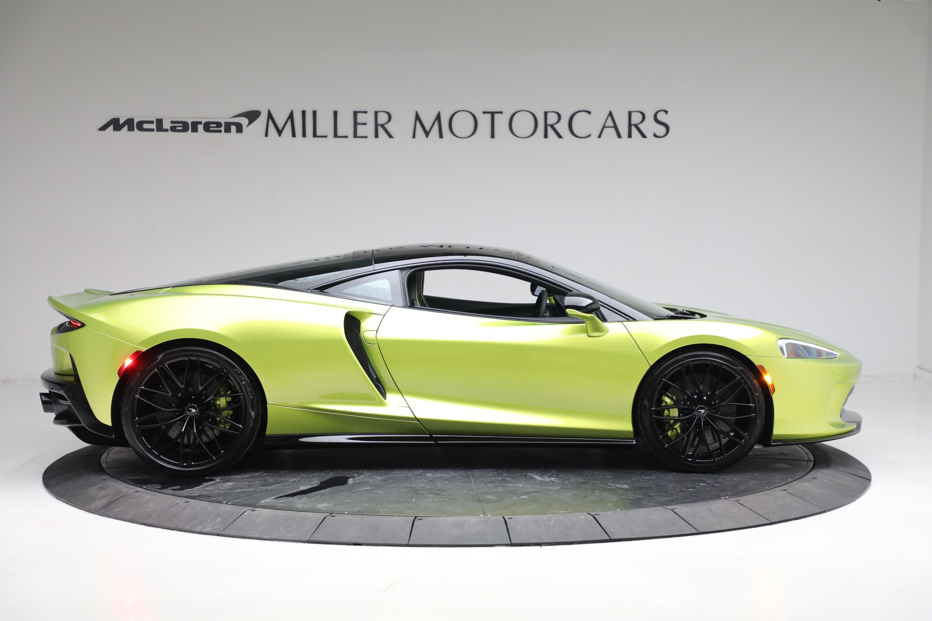 New 2023 McLaren GT Luxe | St. Petersburg, FL