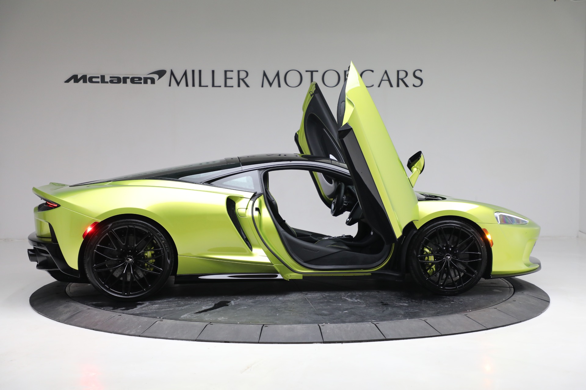 New 2023 McLaren GT Luxe | St. Petersburg, FL