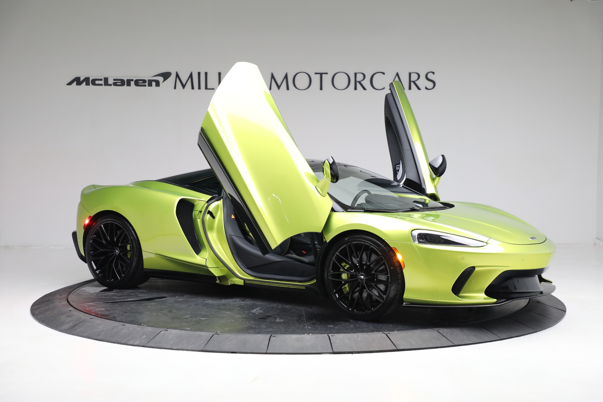New 2023 McLaren GT Luxe | St. Petersburg, FL