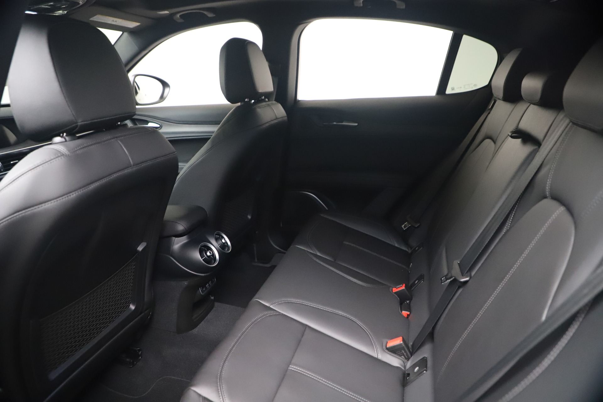 New 2023 Alfa Romeo Stelvio Ti | St. Petersburg, FL