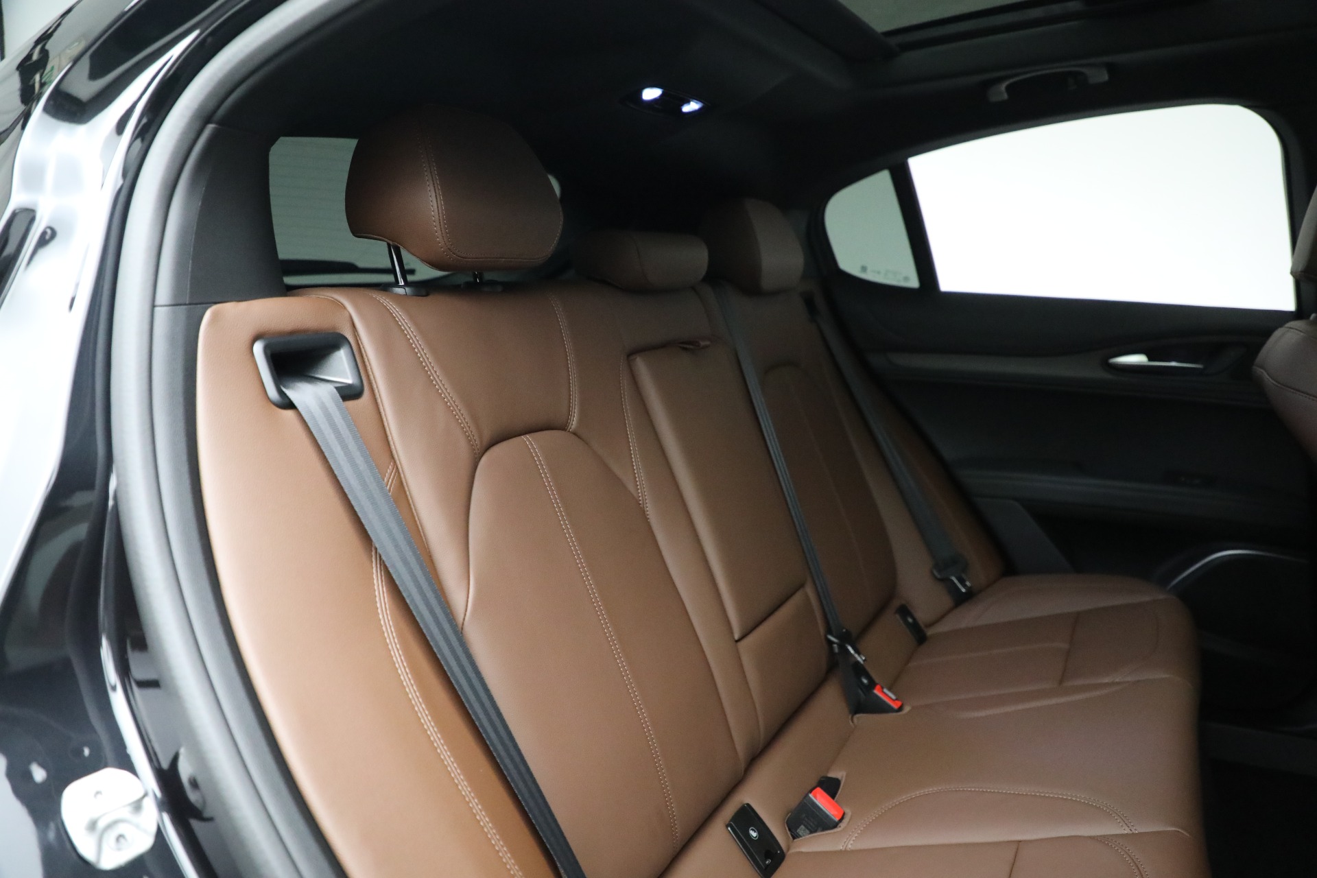 New 2023 Alfa Romeo Stelvio Ti | St. Petersburg, FL