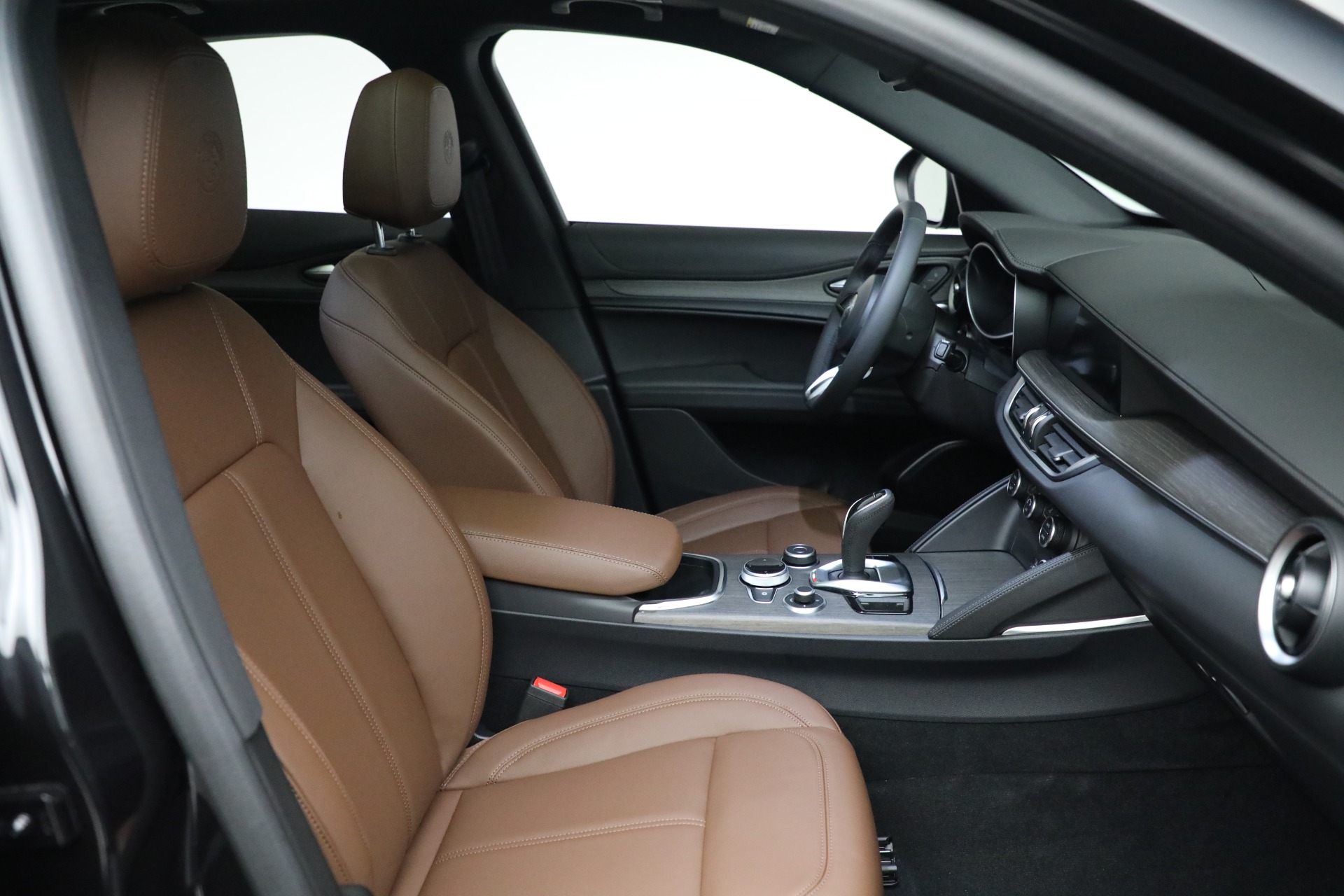 New 2023 Alfa Romeo Stelvio Ti | St. Petersburg, FL