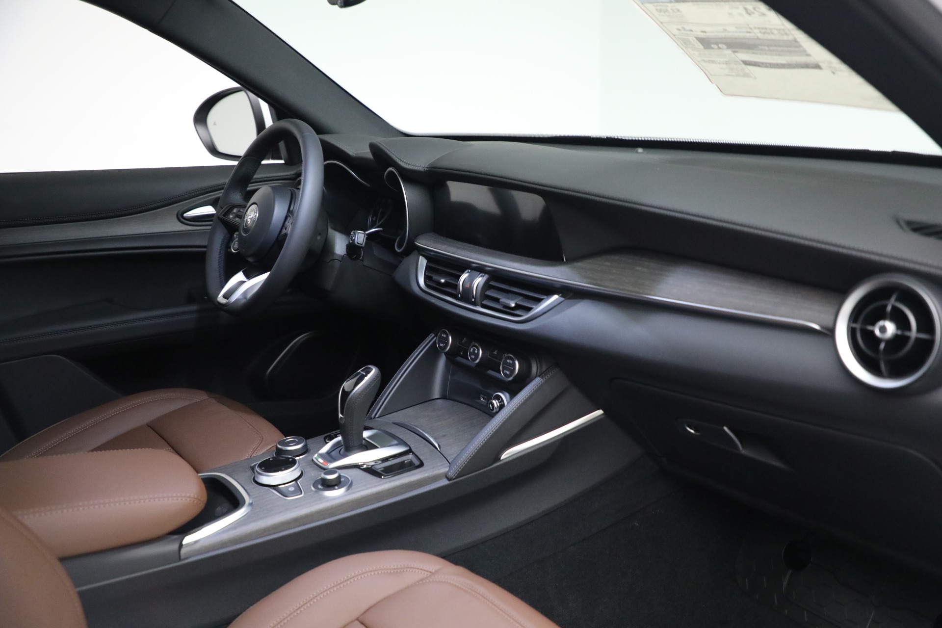 New 2023 Alfa Romeo Stelvio Ti | St. Petersburg, FL