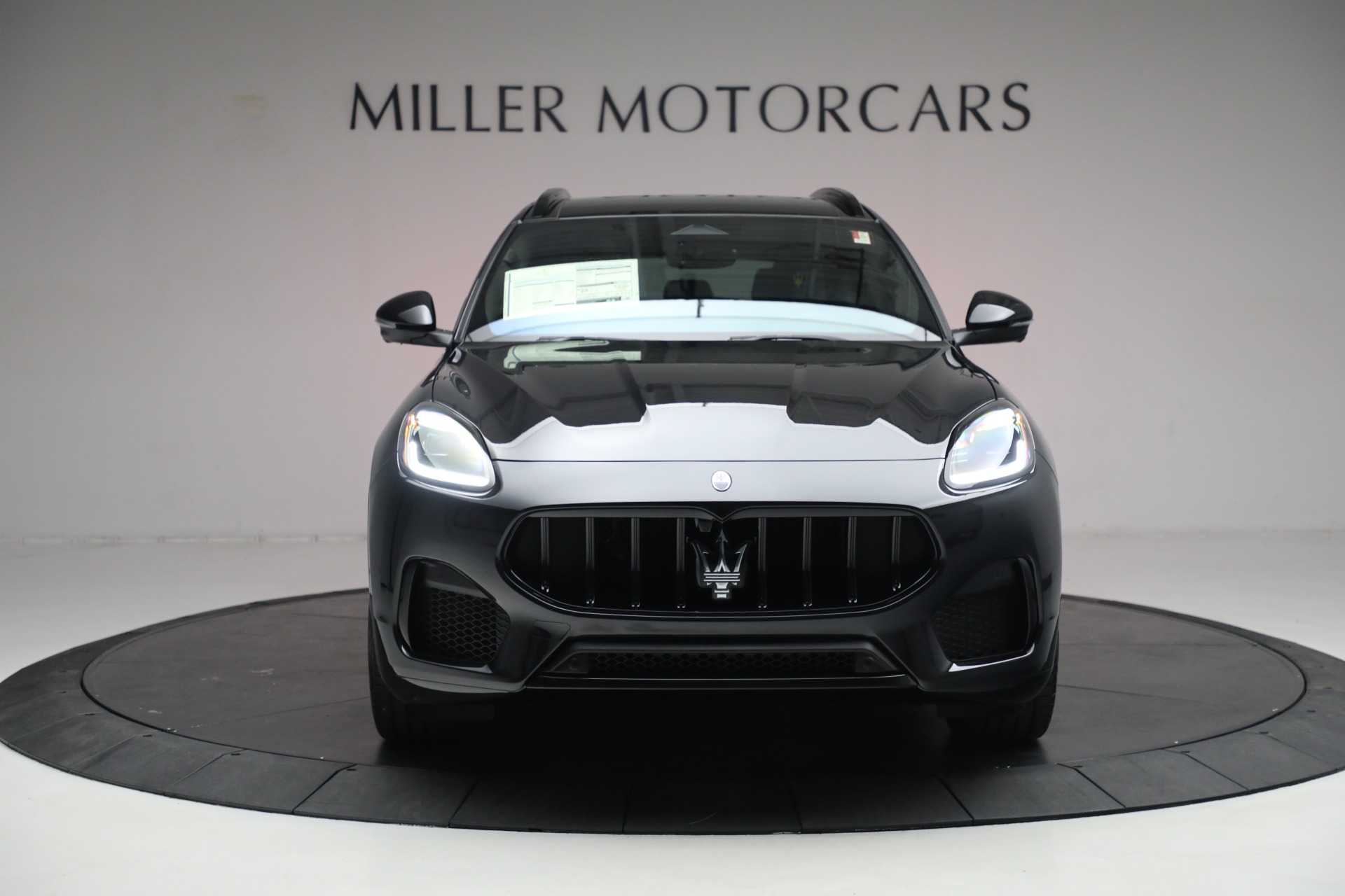 New 2023 Maserati Grecale Modena | St. Petersburg, FL