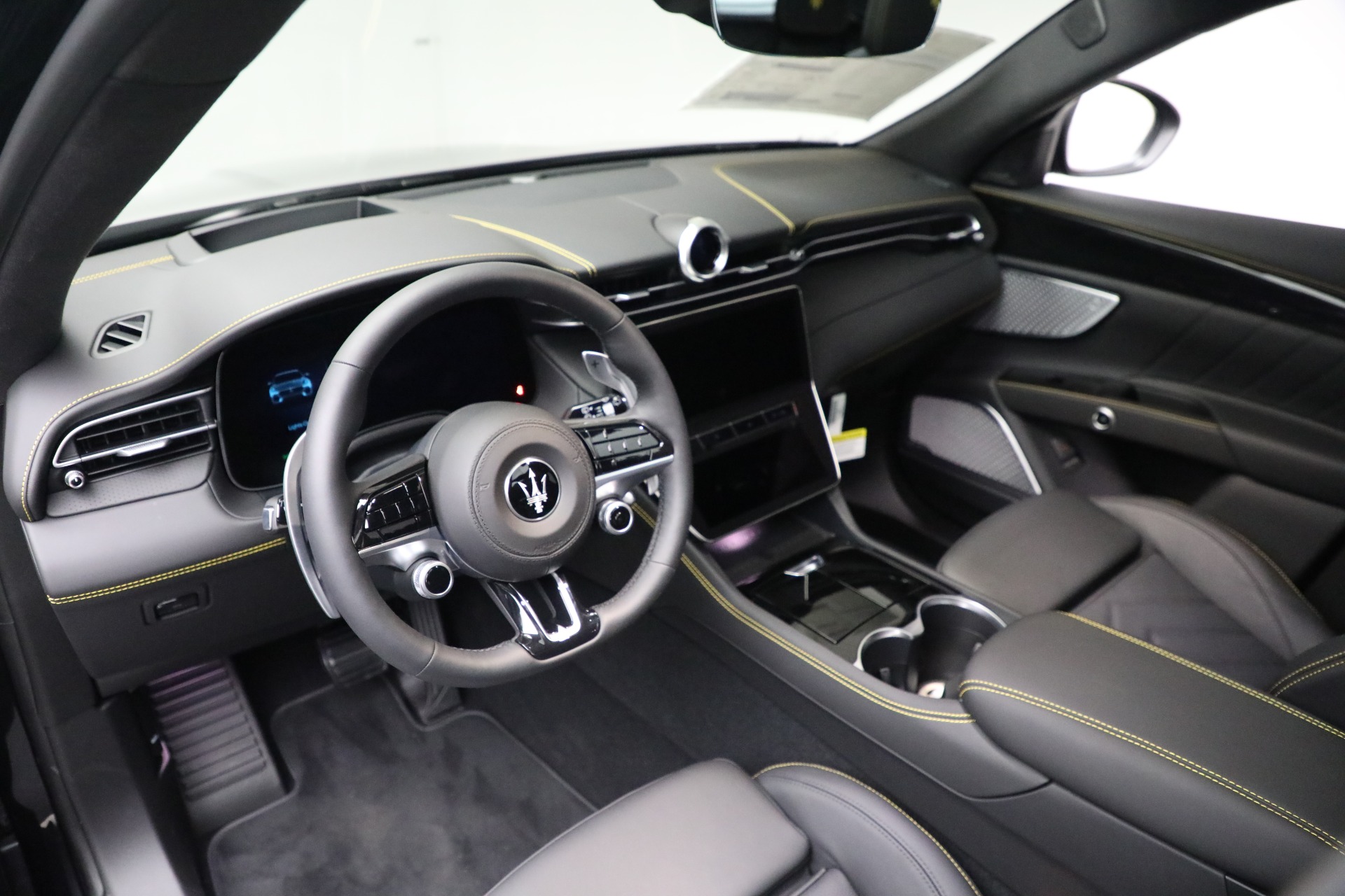 New 2023 Maserati Grecale Modena | St. Petersburg, FL
