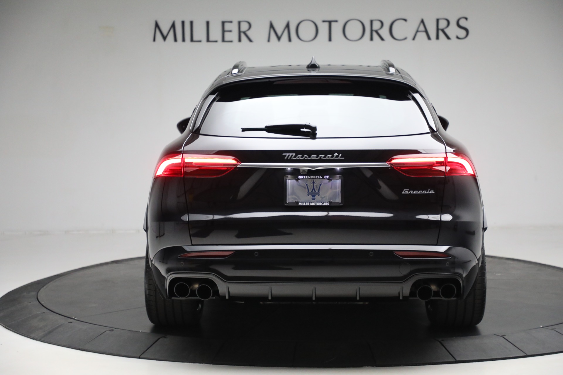 New 2023 Maserati Grecale Modena | St. Petersburg, FL