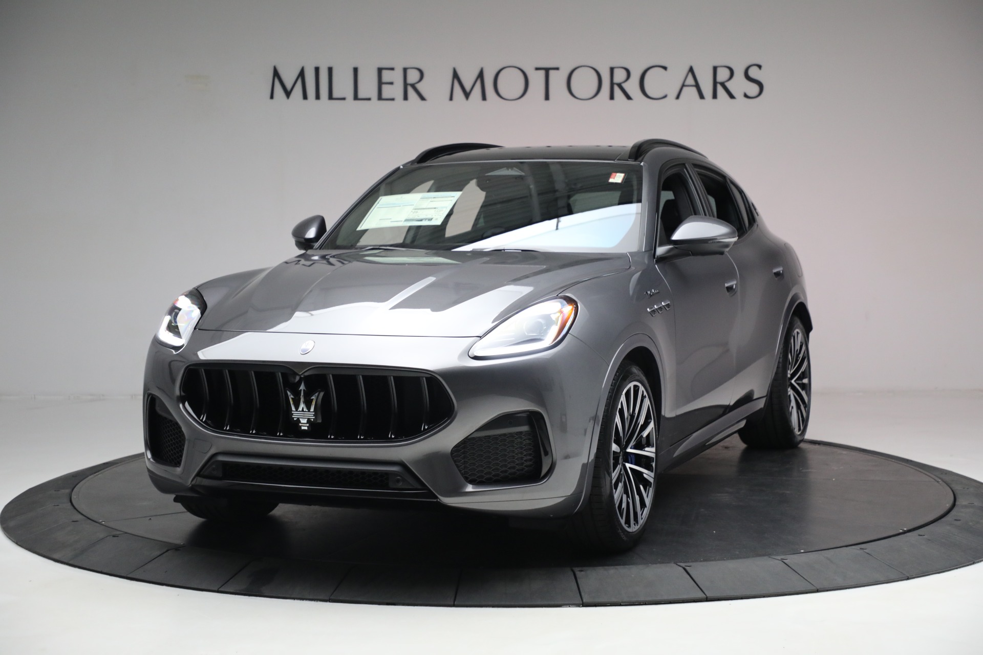 New 2023 Maserati Grecale Modena | St. Petersburg, FL