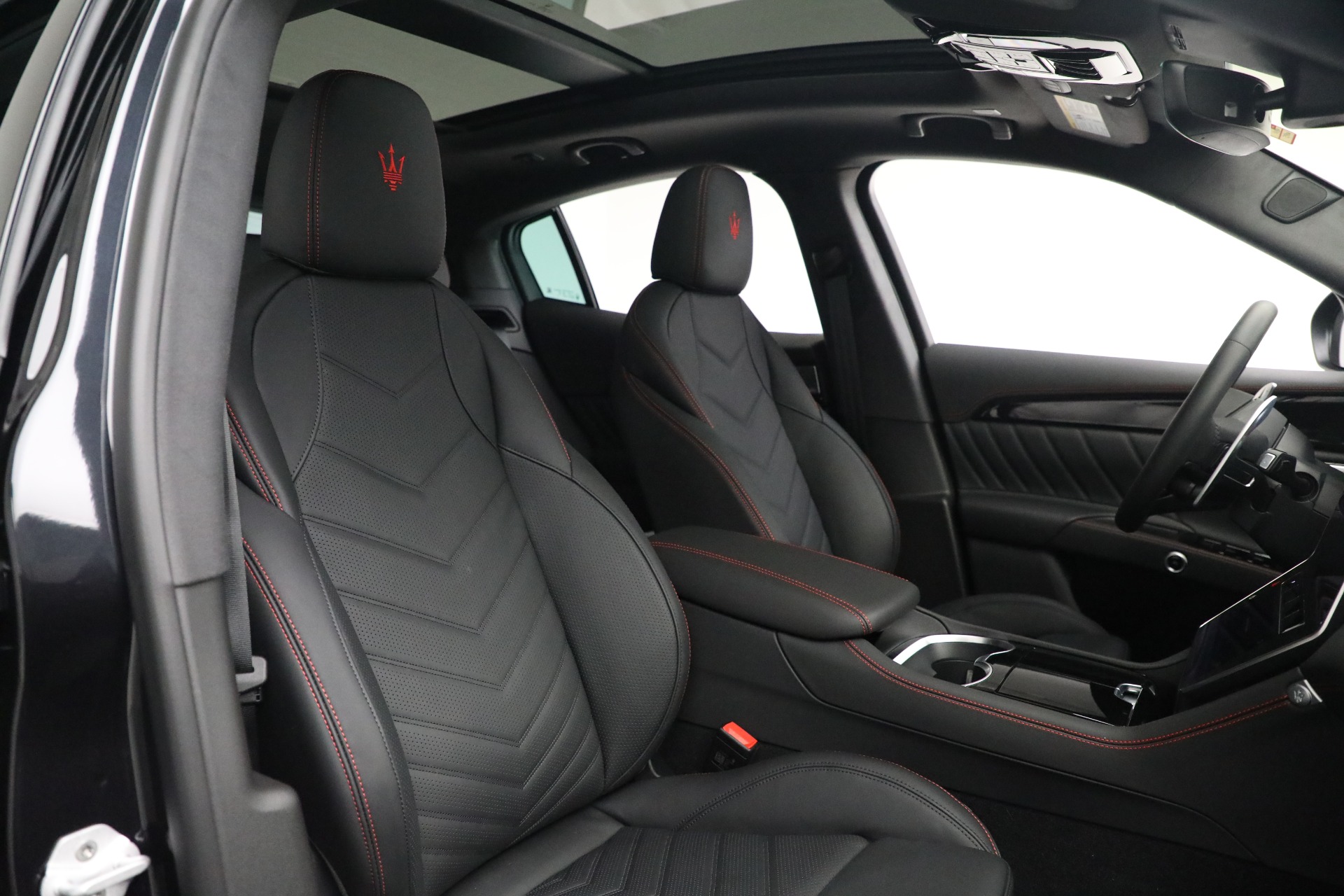 New 2023 Maserati Grecale Modena | St. Petersburg, FL