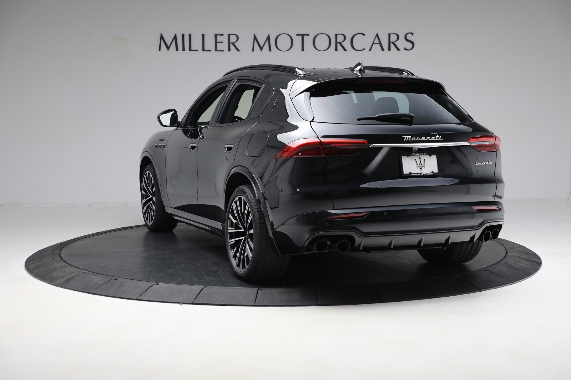 New 2023 Maserati Grecale Modena | St. Petersburg, FL