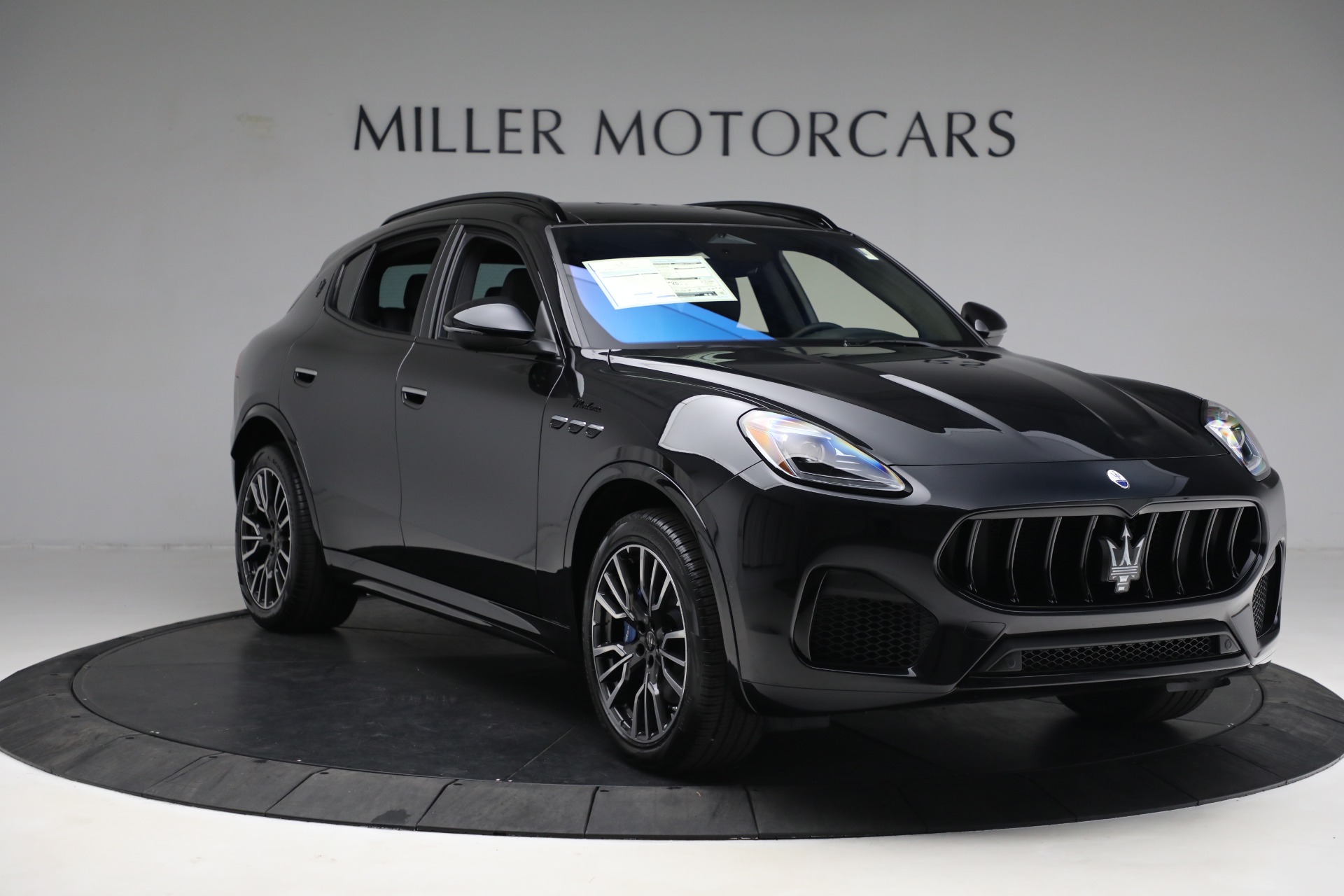 New 2023 Maserati Grecale Modena | St. Petersburg, FL