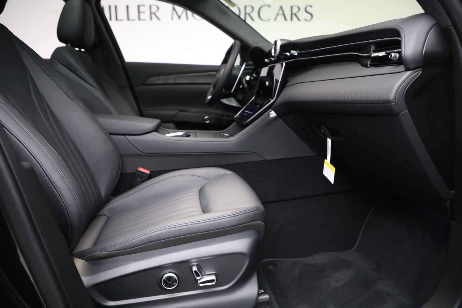 New 2023 Maserati Grecale Modena | St. Petersburg, FL