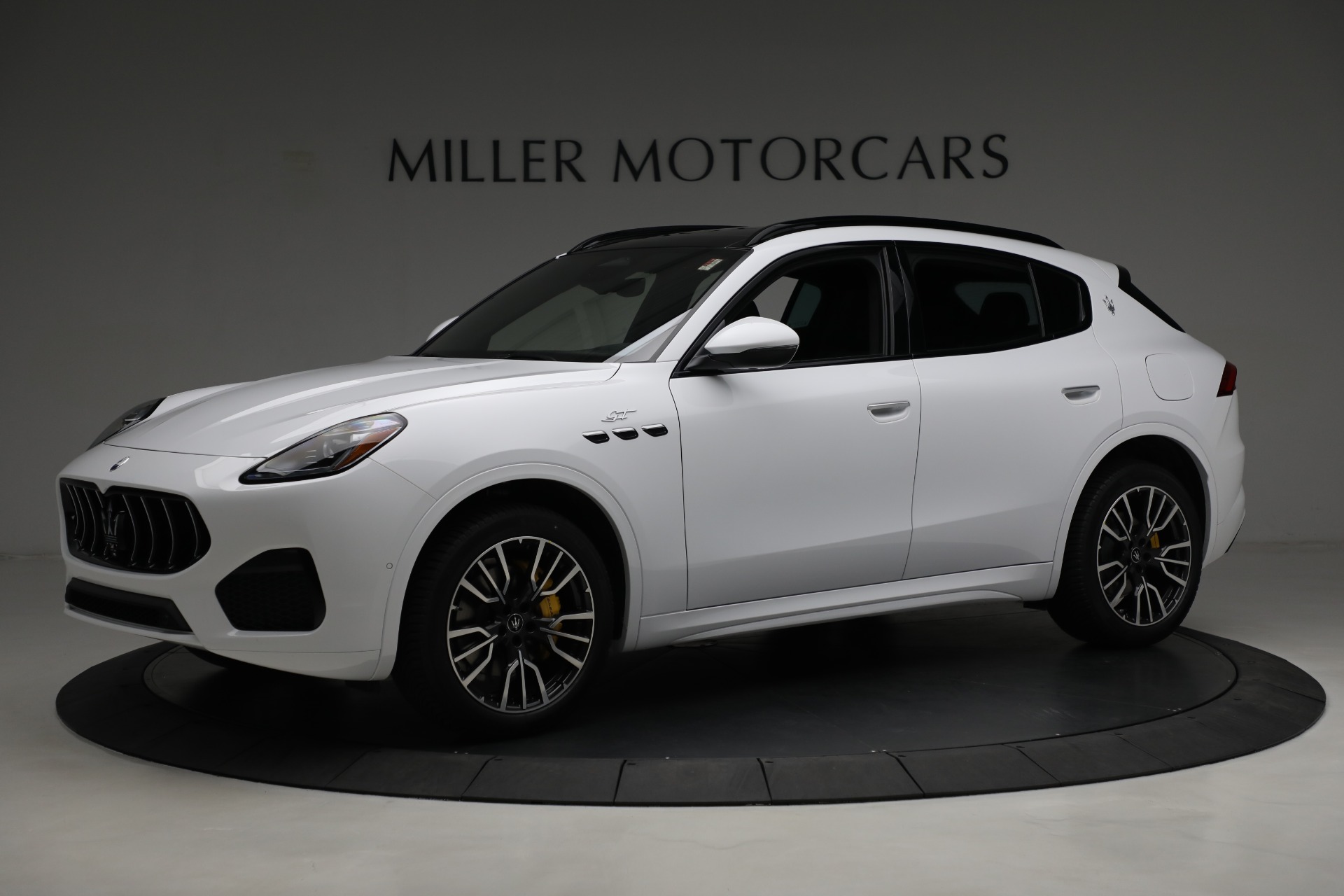New 2023 Maserati Grecale GT | St. Petersburg, FL