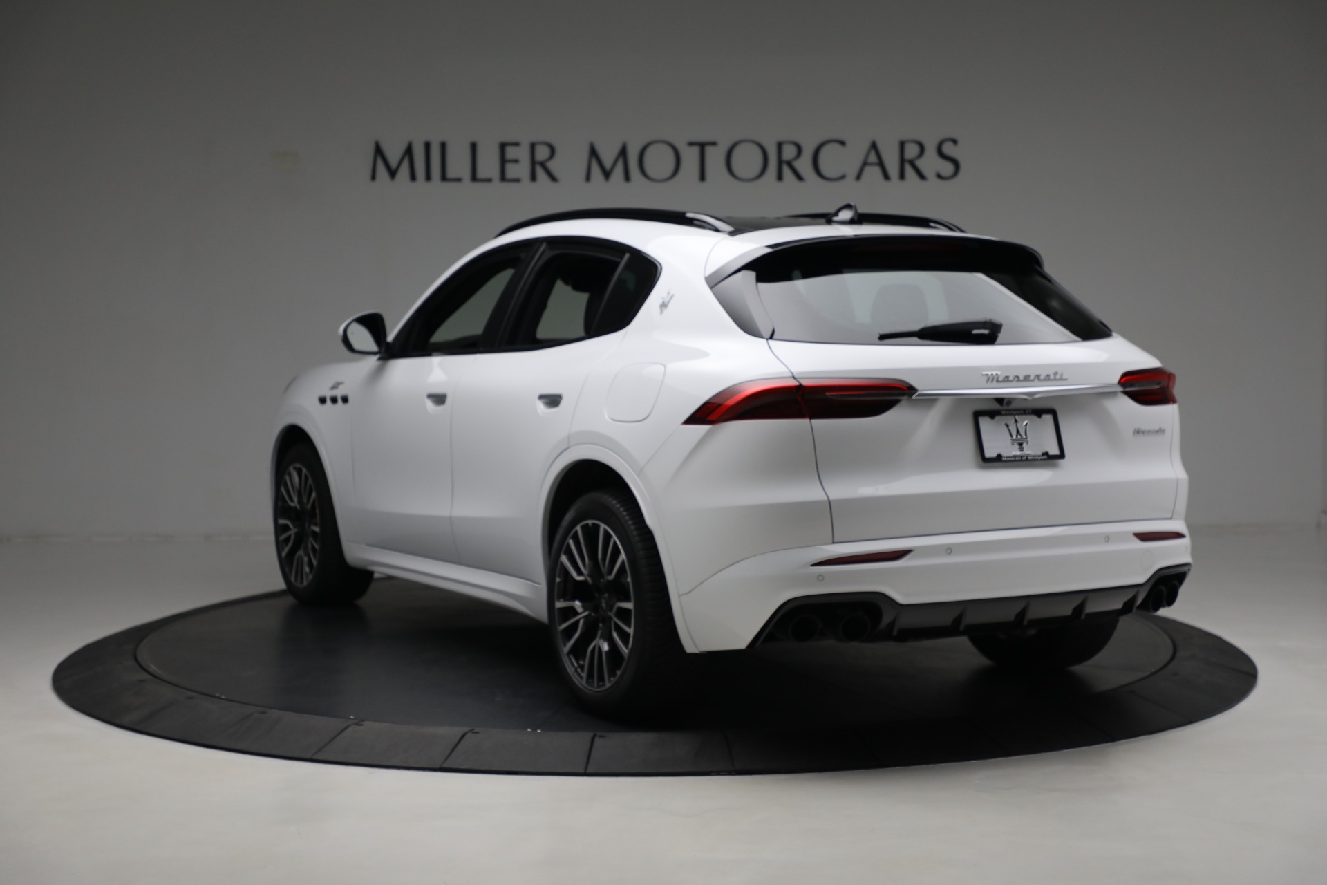 New 2023 Maserati Grecale GT | St. Petersburg, FL