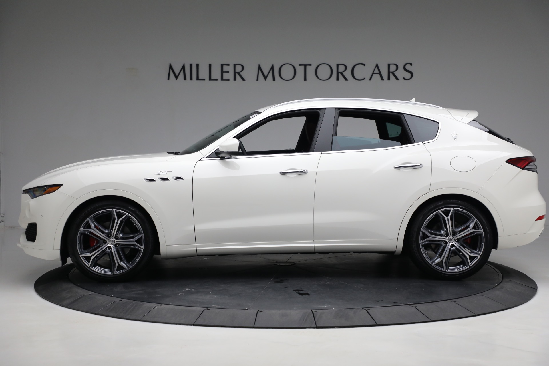New 2023 Maserati Levante GT | St. Petersburg, FL