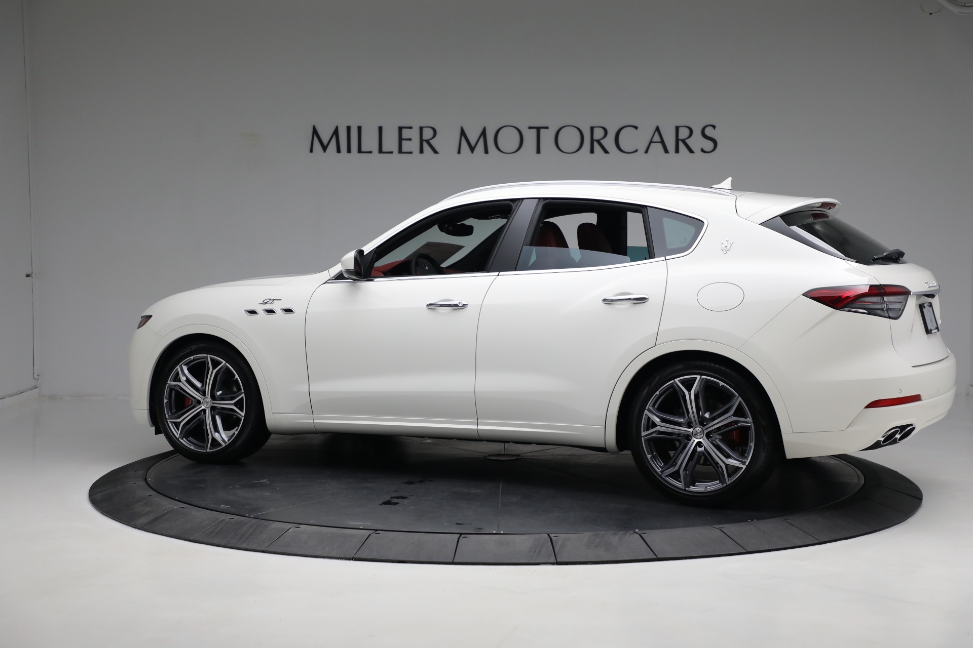 New 2023 Maserati Levante GT | St. Petersburg, FL