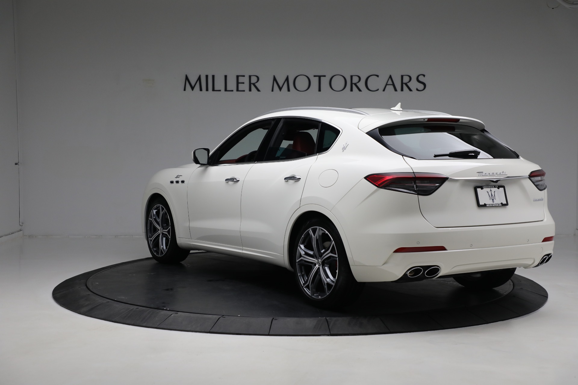 New 2023 Maserati Levante GT | St. Petersburg, FL