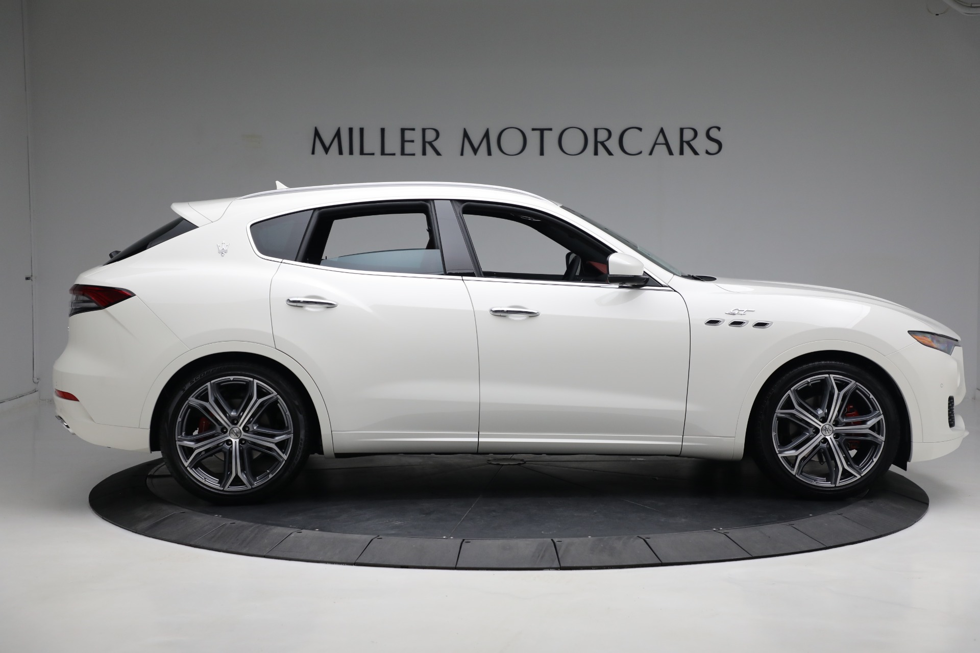New 2023 Maserati Levante GT | St. Petersburg, FL