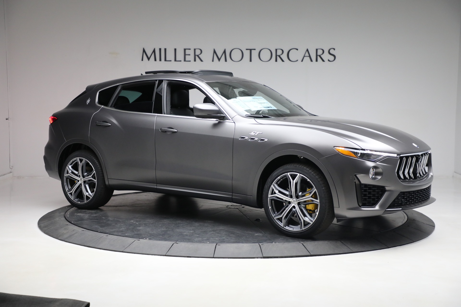 New 2023 Maserati Levante GT | St. Petersburg, FL
