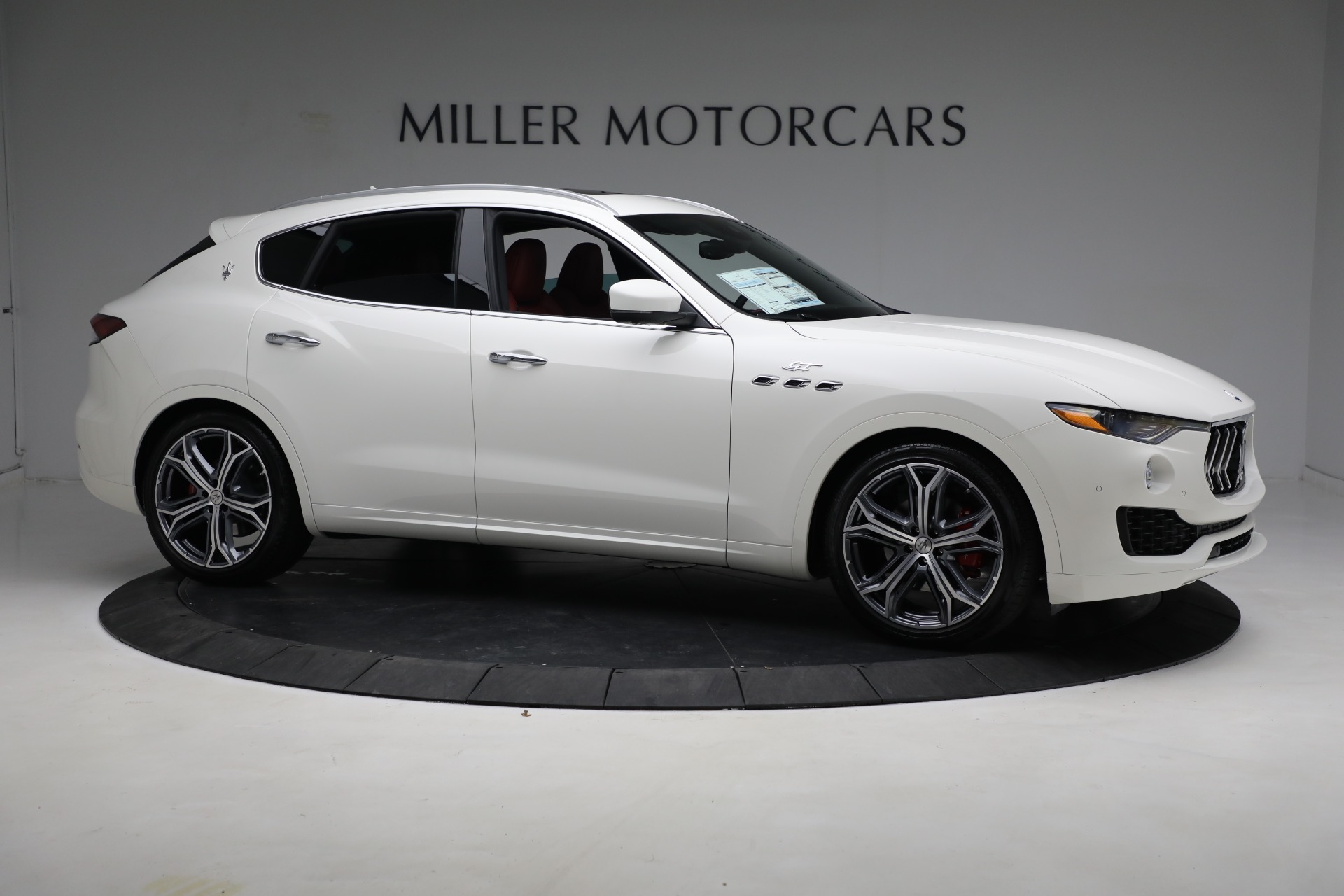 New 2023 Maserati Levante GT | St. Petersburg, FL