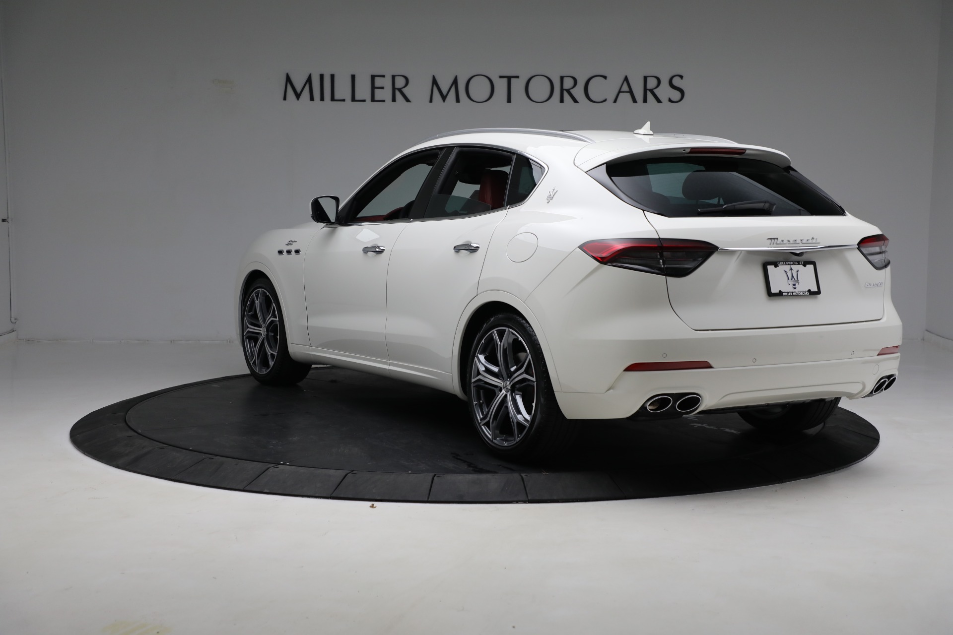 New 2023 Maserati Levante GT | St. Petersburg, FL