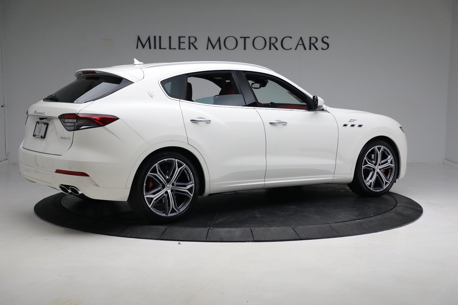 New 2023 Maserati Levante GT | St. Petersburg, FL