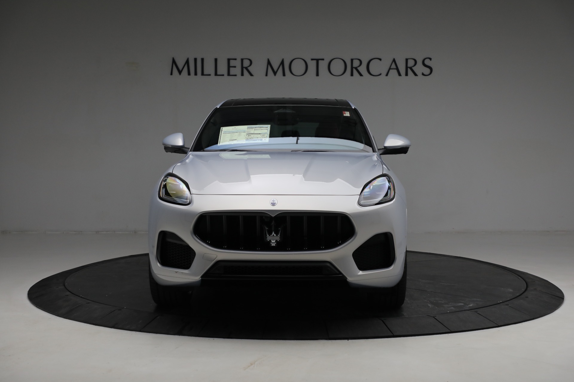 New 2023 Maserati Grecale Modena | St. Petersburg, FL