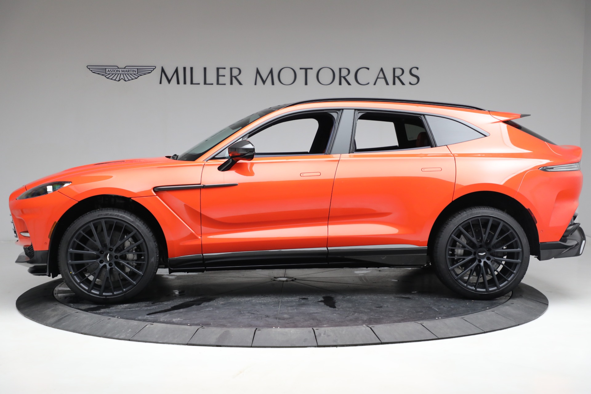 New 2023 Aston Martin DBX 707 | St. Petersburg, FL